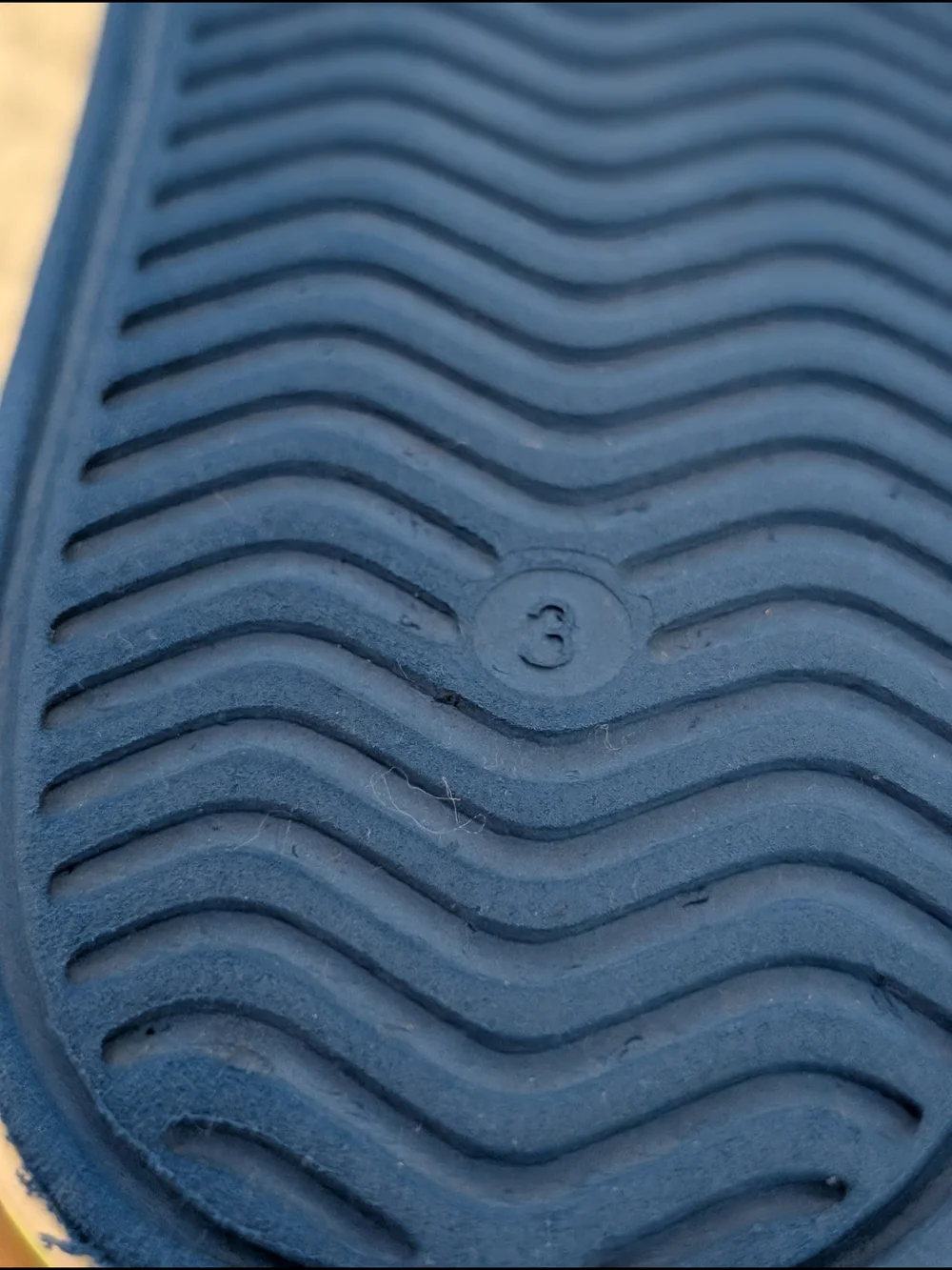 Great Condition: Skechers Foamies Guzman Steps Kids 3